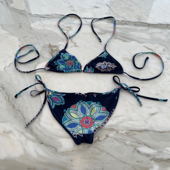 EMILIO PUCCI BLUE MULTI FLORAL BIKINI SIZE SIZE 42 / US 8 - Picture 7 of 16